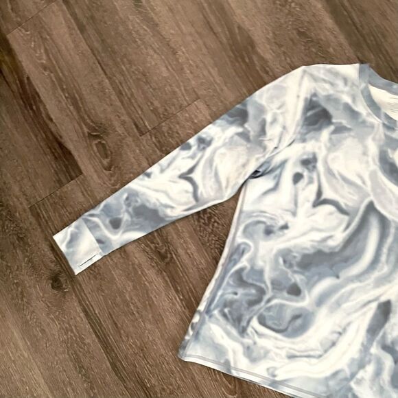 Summersalt The Long Sleeve Pullover - Picture 5 of 6